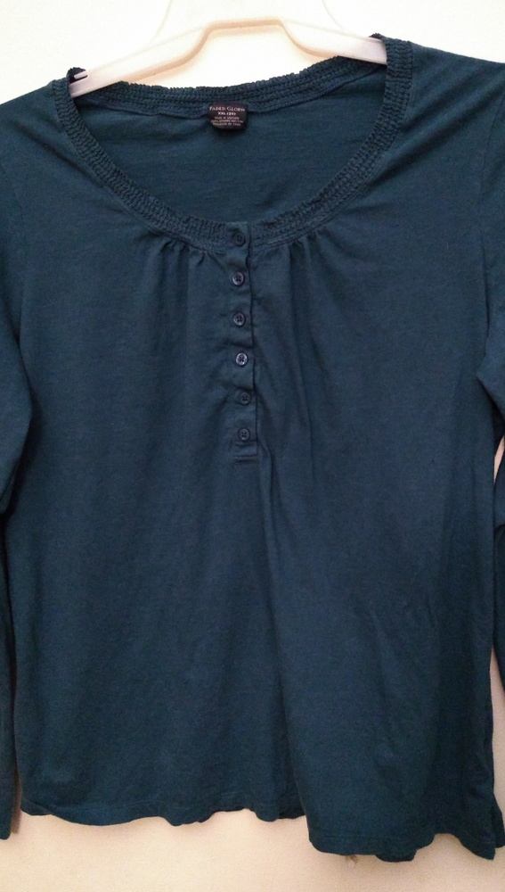 Faded Glory teal top - XXL